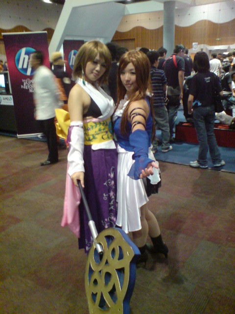 Yuna from FF X & Lenne from FF X-2